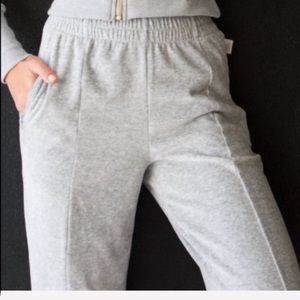 Good American Pants - Good Anerican gray sweatpants , size 1 Good American Pants - Good Anerican gray sweatpants , size 1